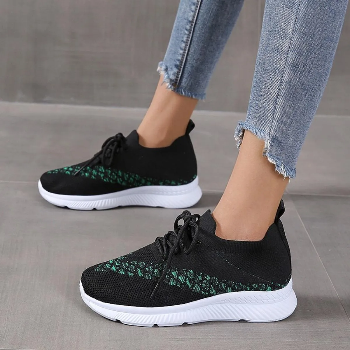 2023 scarpe da donna alla moda scarpe da ginnastica da donna con piattaforma casual scarpe allacciate antiscivolo traspiranti sc
