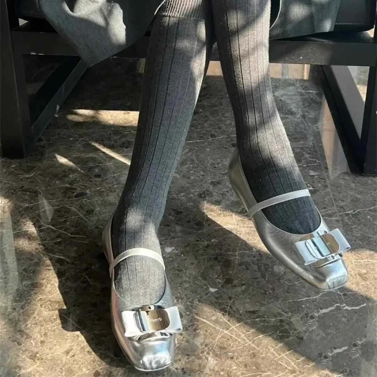 2024nuove scarpe da balletto argento da donna, con testa quadrata, bocca superficiale, fondo piatto, linea retta, con Mary Jane
