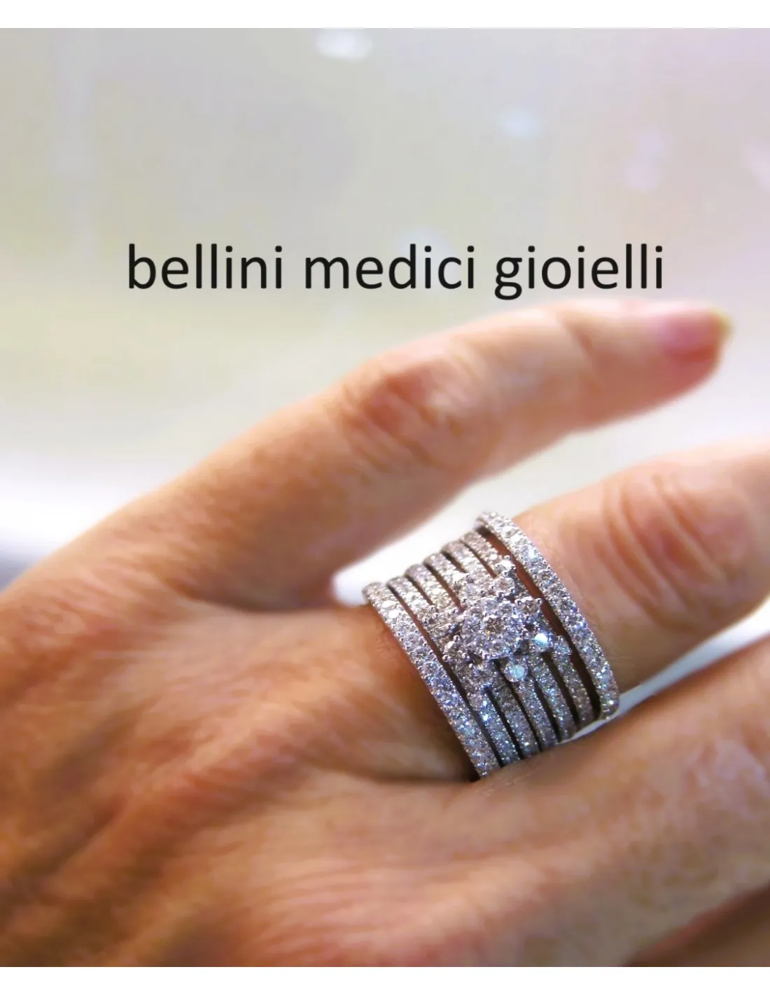 Anello a fascia in oro bianco e brillanti GIORGIO VISCONTI