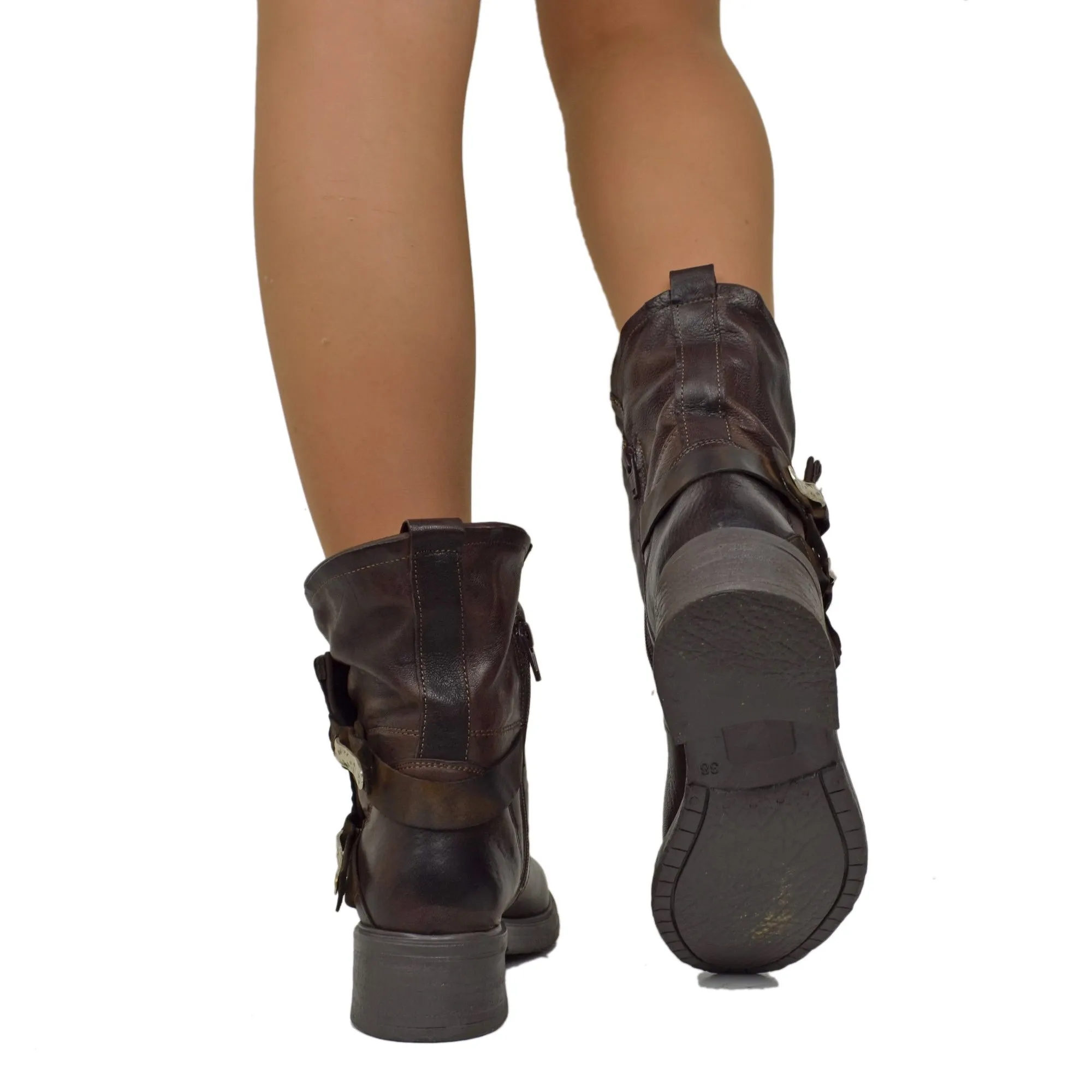Biker Vera Pelle Effetto Washed Caviglia Ampia Fondo Gomma