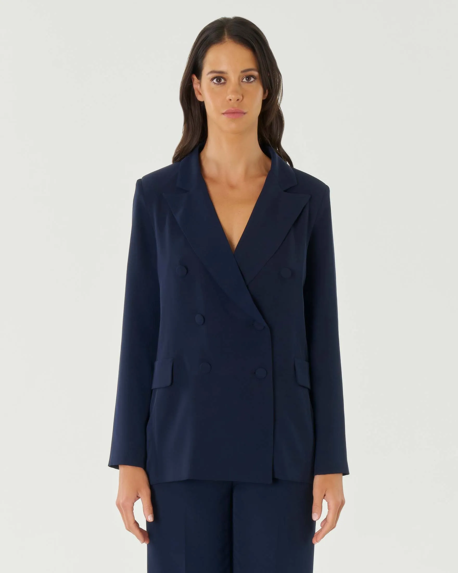 Blazer doppiopetto color avio in crêpe con revers a lancia
