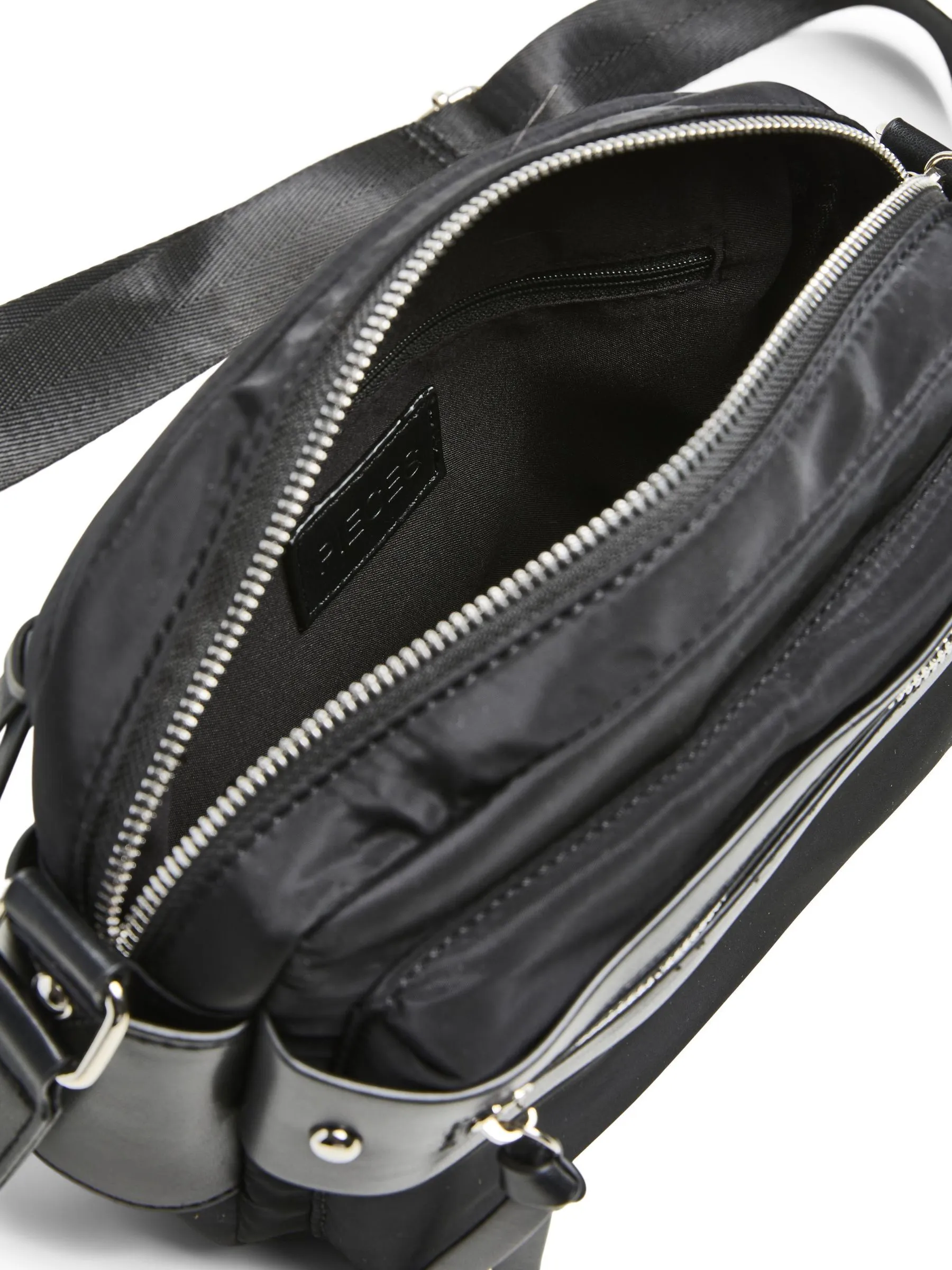 BORSA A TRACOLLA