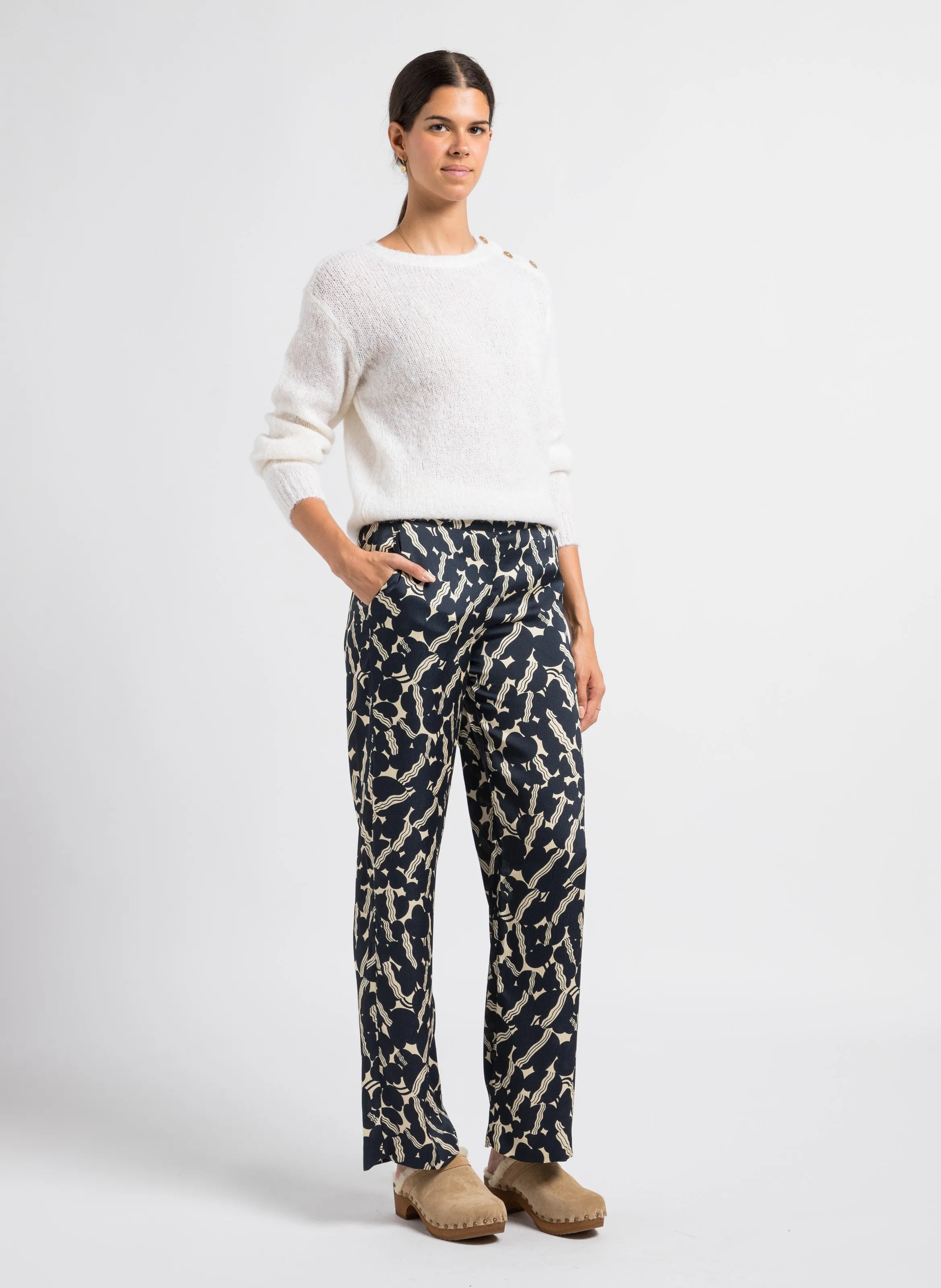  BOSABO   CARLIE - Sabot imbottiti in pelle scamosciata | Beige