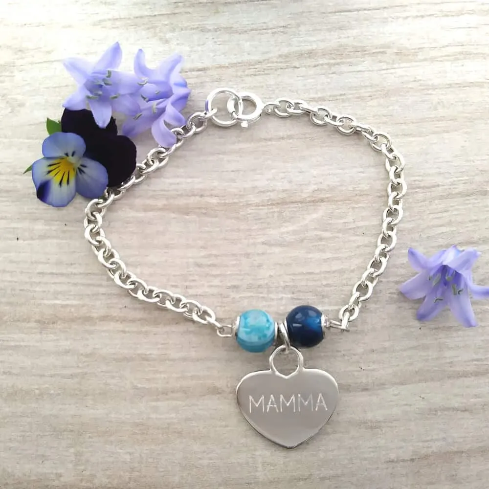 Braccialetto in argento con cuore inciso, impreziosito da agata blu