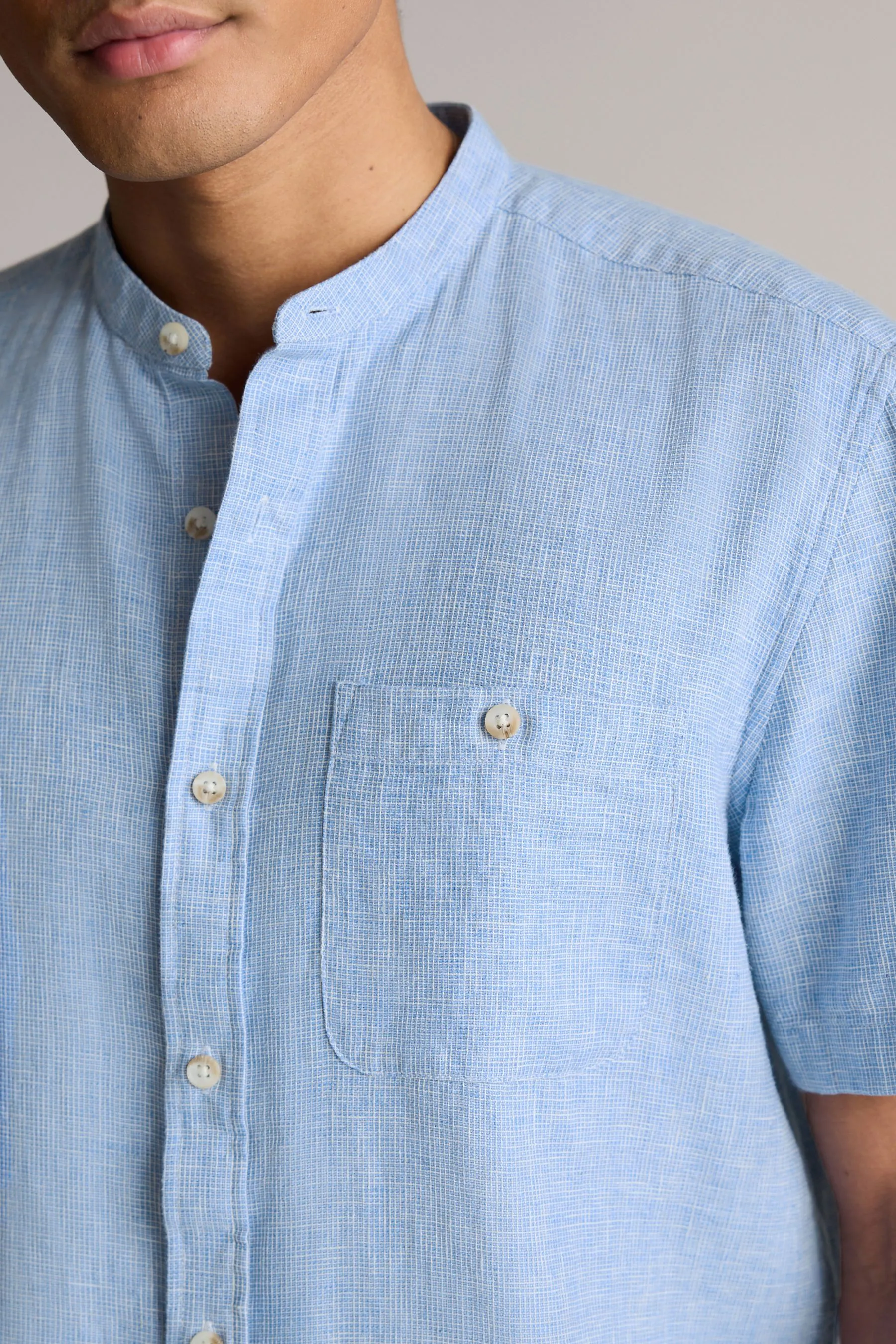 Camicia in misto lino a maniche corte