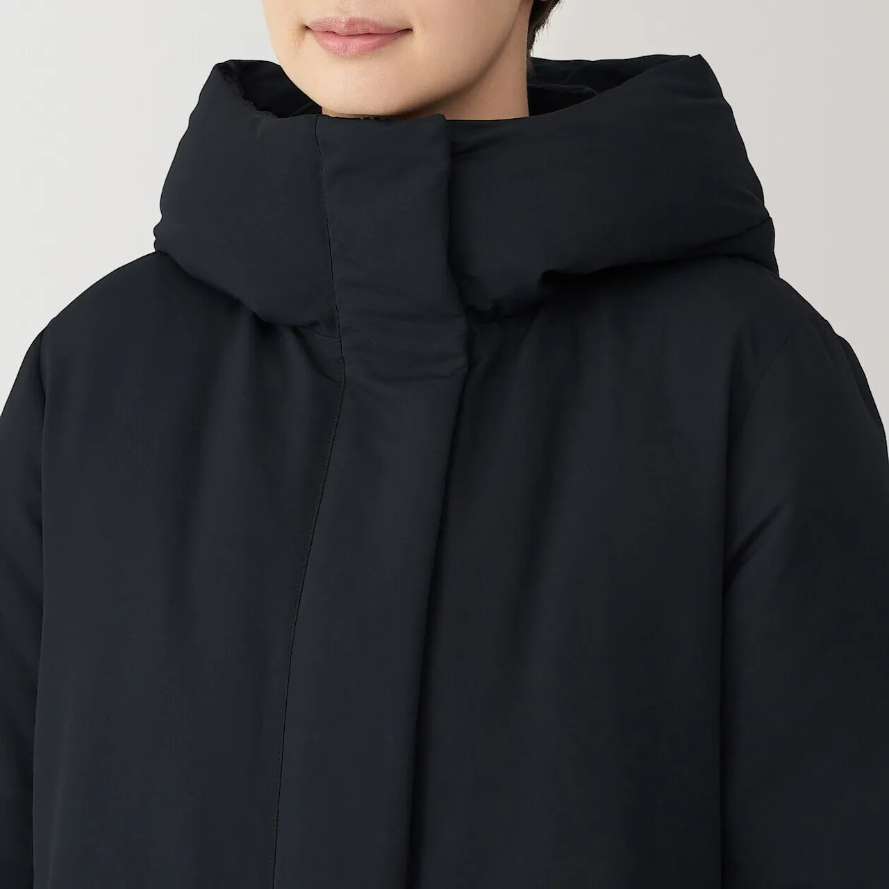 Cappotto lungo in piuma d'oca idrorepellente da donna