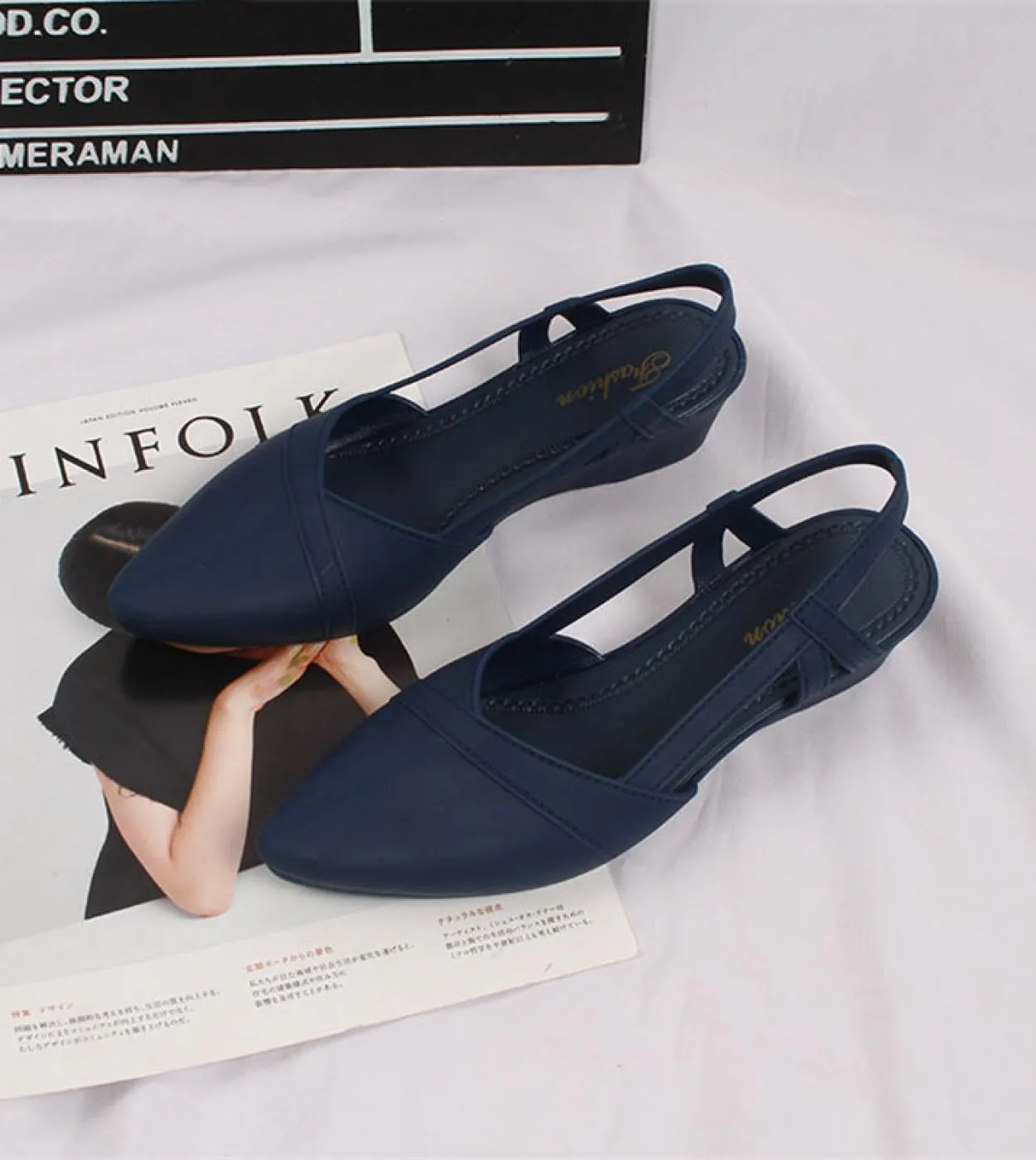 Comode scarpe a punta piatta Scarpe a punta piatta Sandali Scarpe Donna Cintura piatta Nuovo