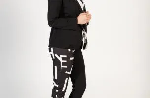 Completo di pantaloni e blazer elegante con stampa a lettere Estrena, bianco