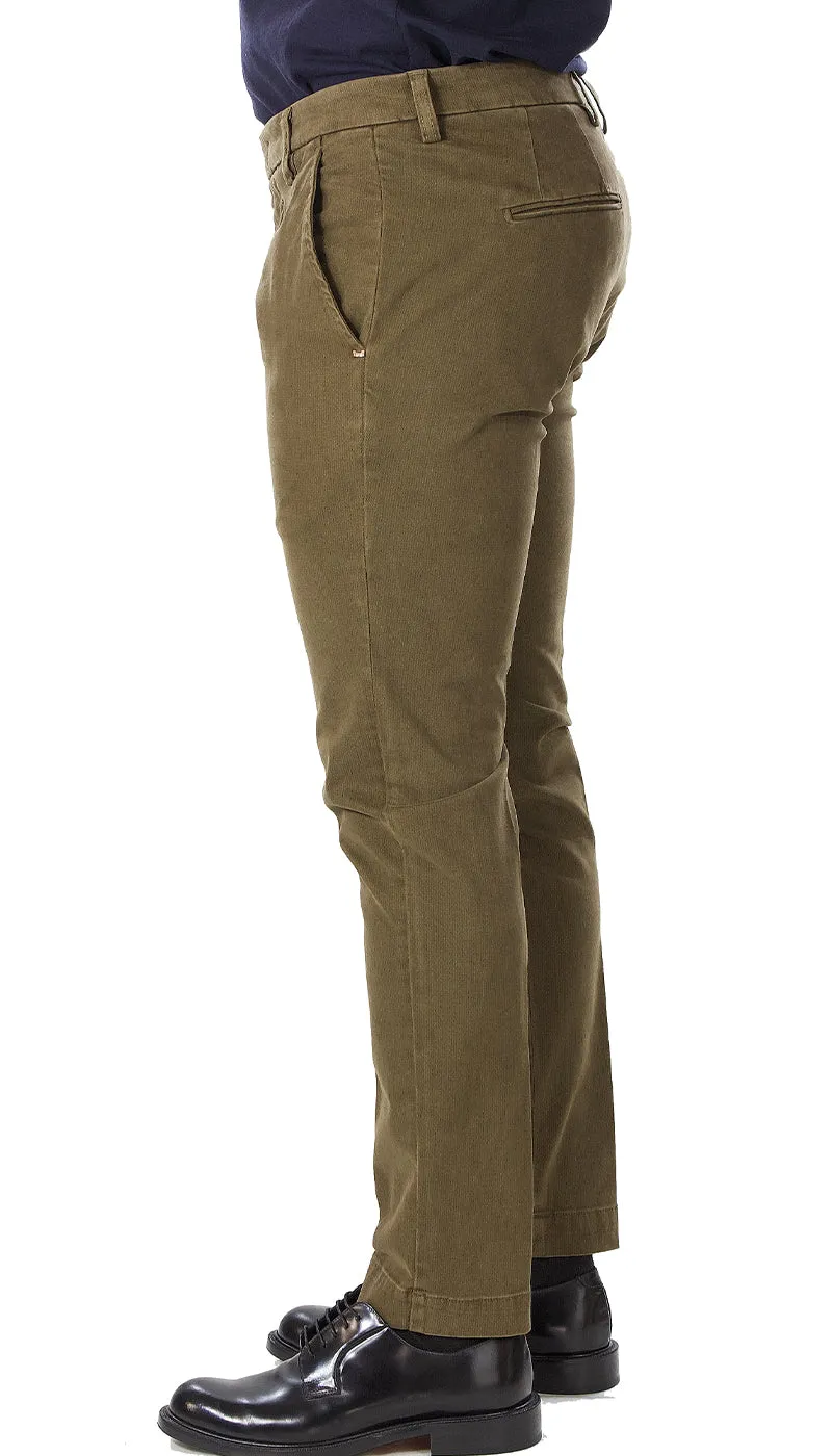 Entre Amis Collezione O'Sart Pantalone marrone micro fantasia corto con cinturino.