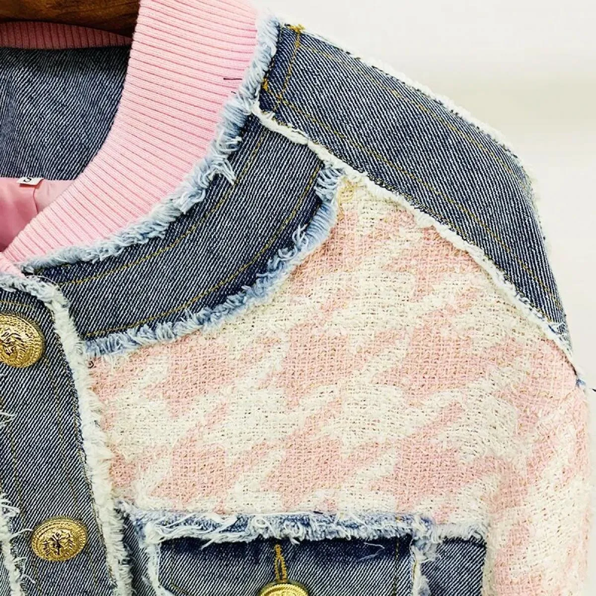 Il più nuovo 2022 Designer Suit Set Leone Bottoni da donna Pied de poule Tweed Denim Patchwork Nappa con frange Giacca Mini Gonn