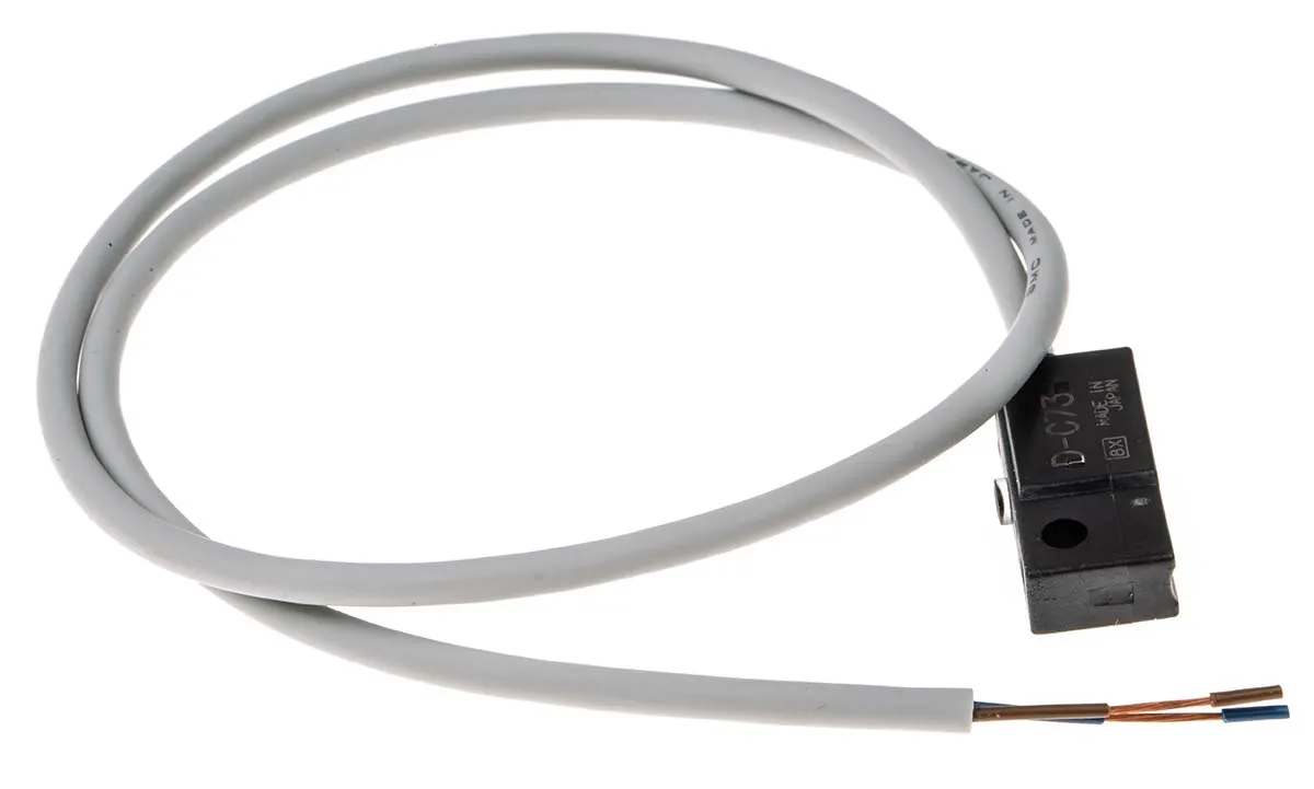Interruttore attuatore elettrico SMC serie D-C7, automatico, con indicatore LED