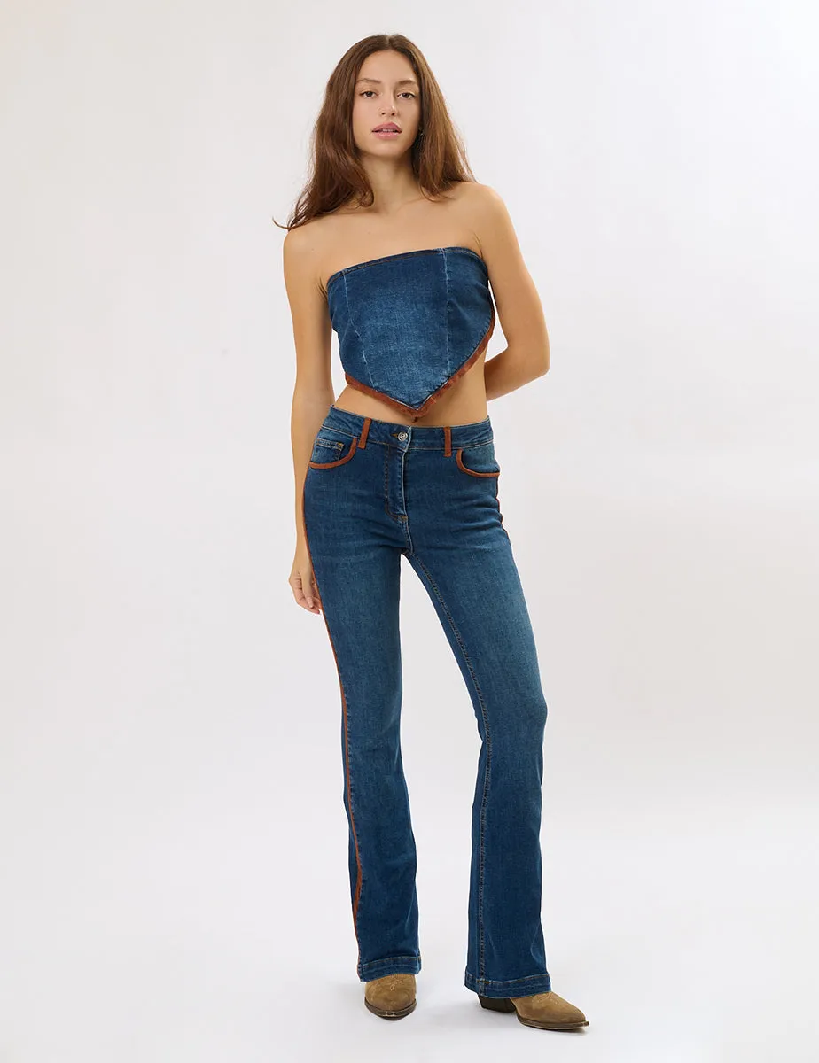 Jeans flare con profili