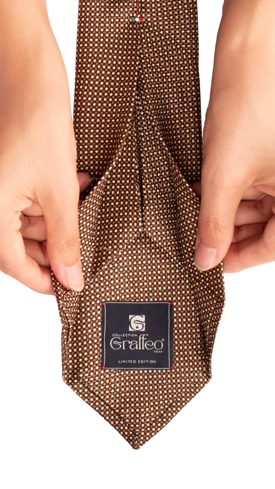 Man Brown Seven Fold Printed Silk Tie Beige Pattern 7P467