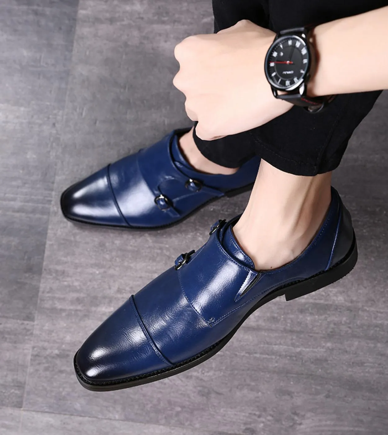 Monk Uomo Scarpe Pu Tinta unita Moda Affari Casual Festa Quotidiano Versatile Scarpa classica con doppia fibbia a tre stadi