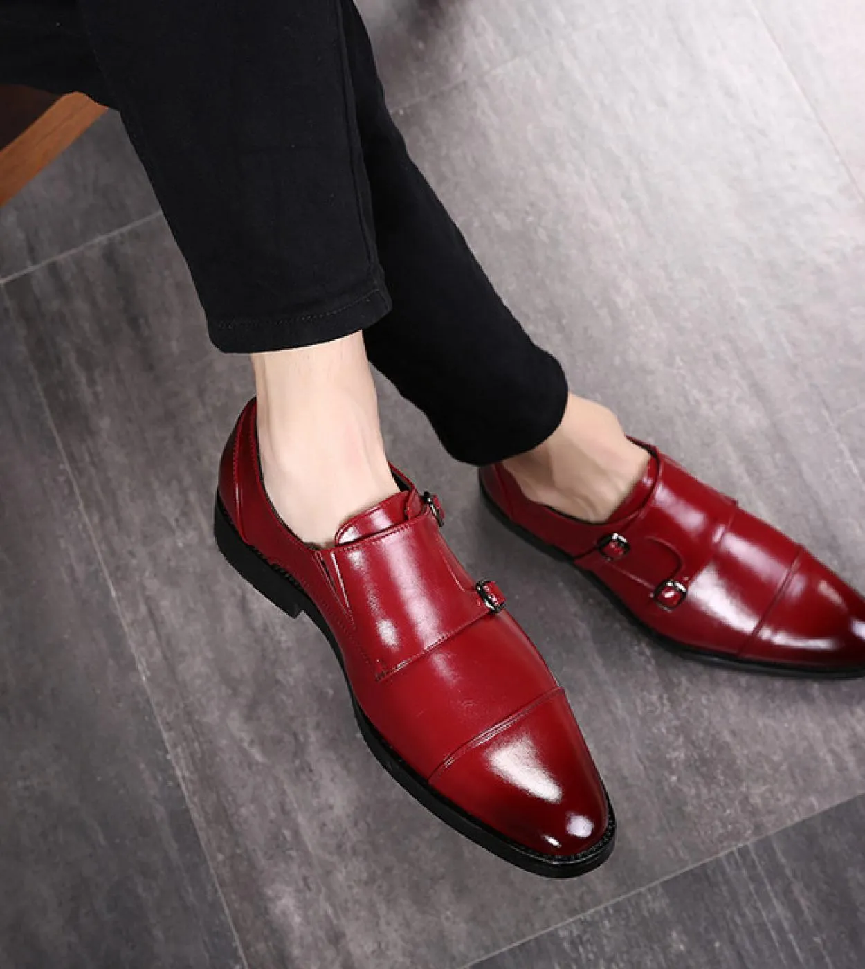 Monk Uomo Scarpe Pu Tinta unita Moda Affari Casual Festa Quotidiano Versatile Scarpa classica con doppia fibbia a tre stadi