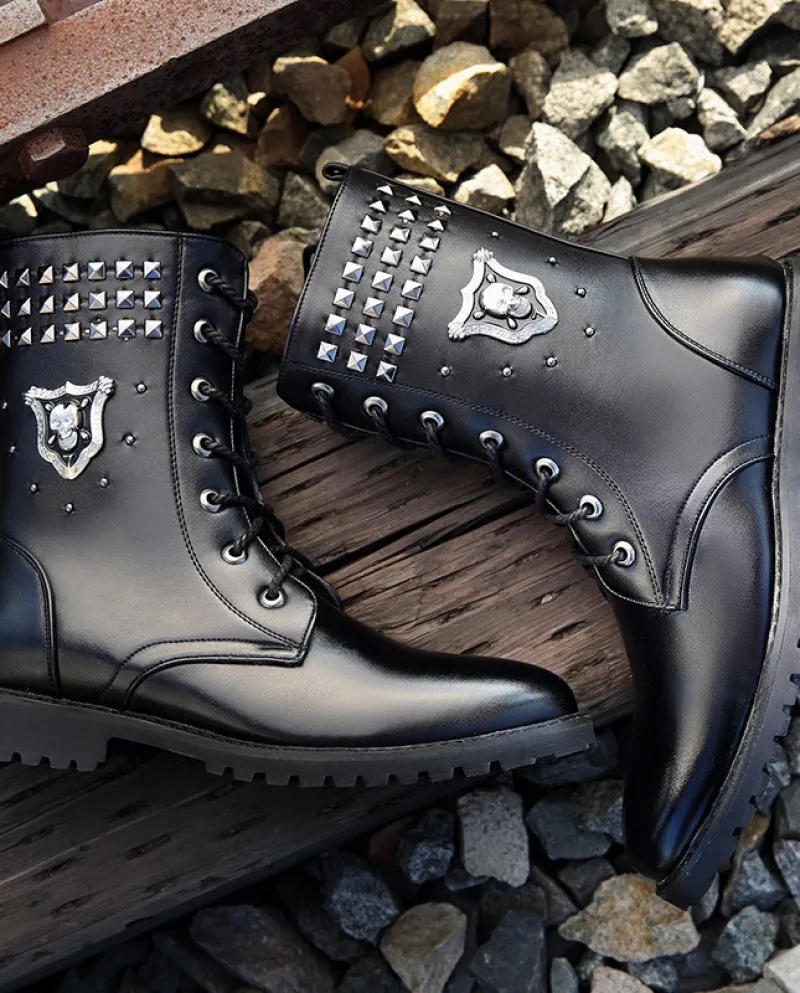 Nuovi stivali invernali in pelle Scarpe da uomo alte Stivali alla moda Martin Stivali militari Stivali da motociclista con rivet