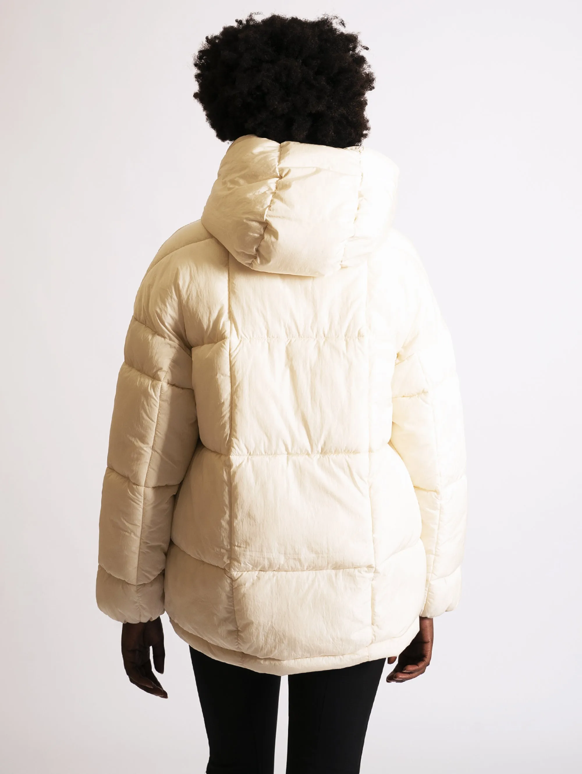 Piumino Corto Over Fit Bianco