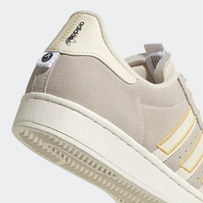 Scarpe superstar