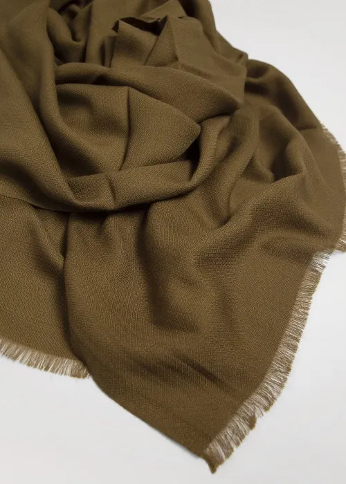 Sciarpa in cashmere e seta kaki