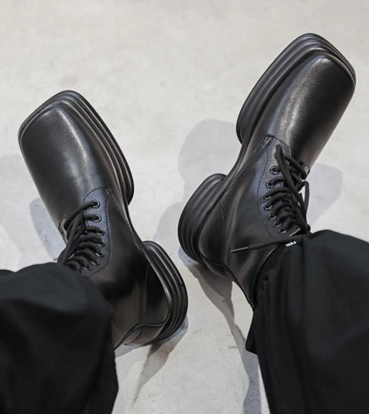 Stivali da moto da uomo con plateau Scarpe con tacco da uomo di lusso Scarpe da uomo con stivali da società punk Stivali da uomo