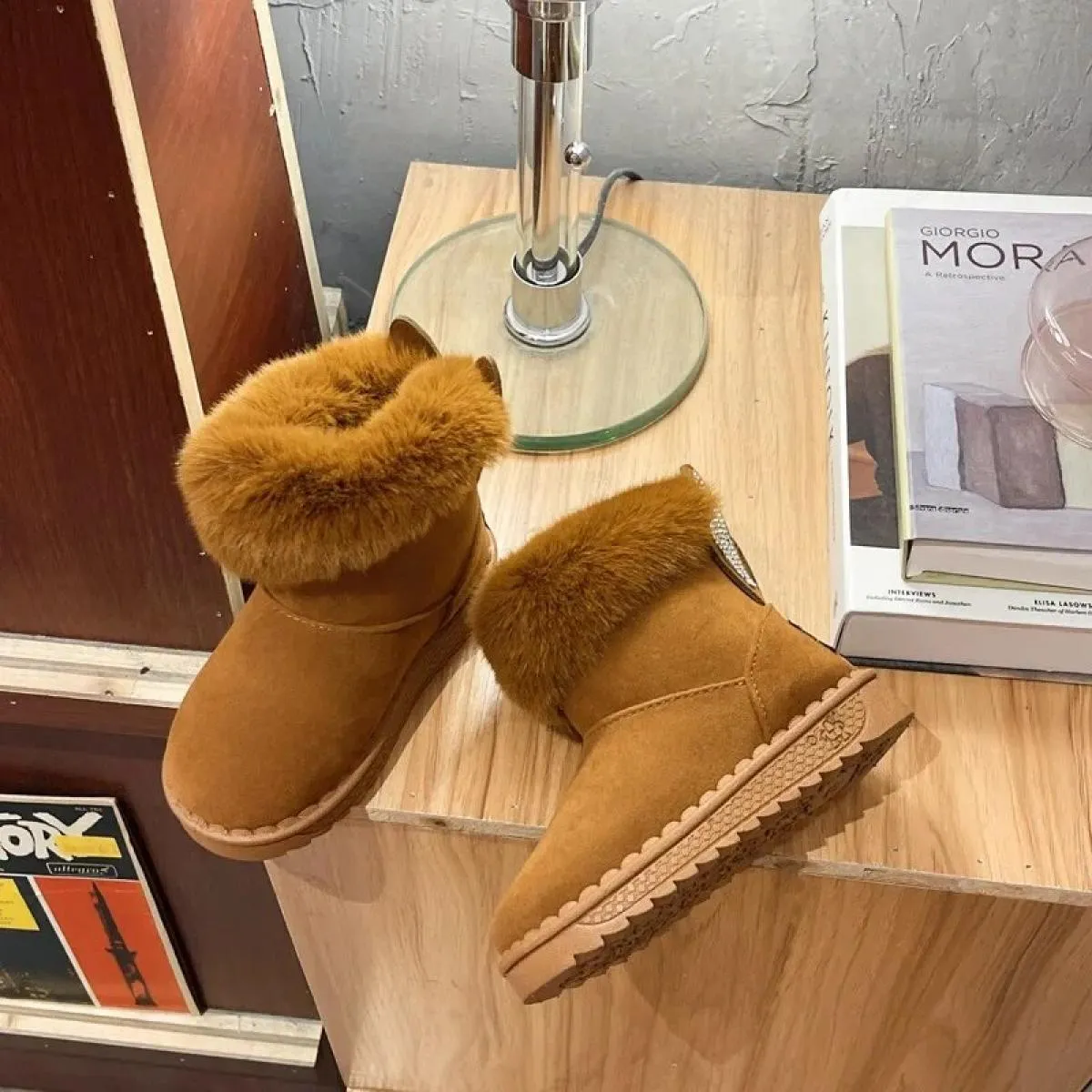 Stivali da neve per bambini con coniglio Nuove scarpe invernali in cotone caldo e morbido per bambini 2024 con stivali in pelle