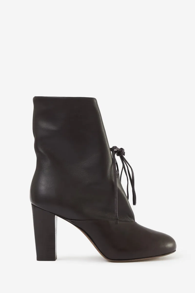 Stivali ROUND TOE LACED BOOT in pelle marrone
