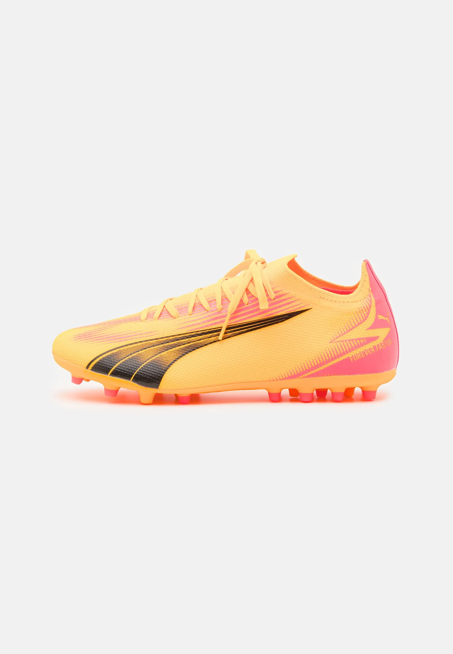 ULTRA MATCH MG - Scarpe da calcetto con tacchetti