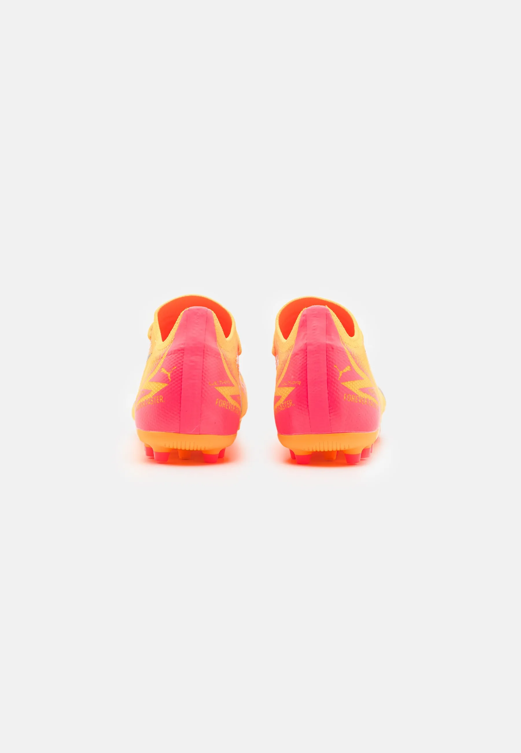 ULTRA MATCH MG - Scarpe da calcetto con tacchetti