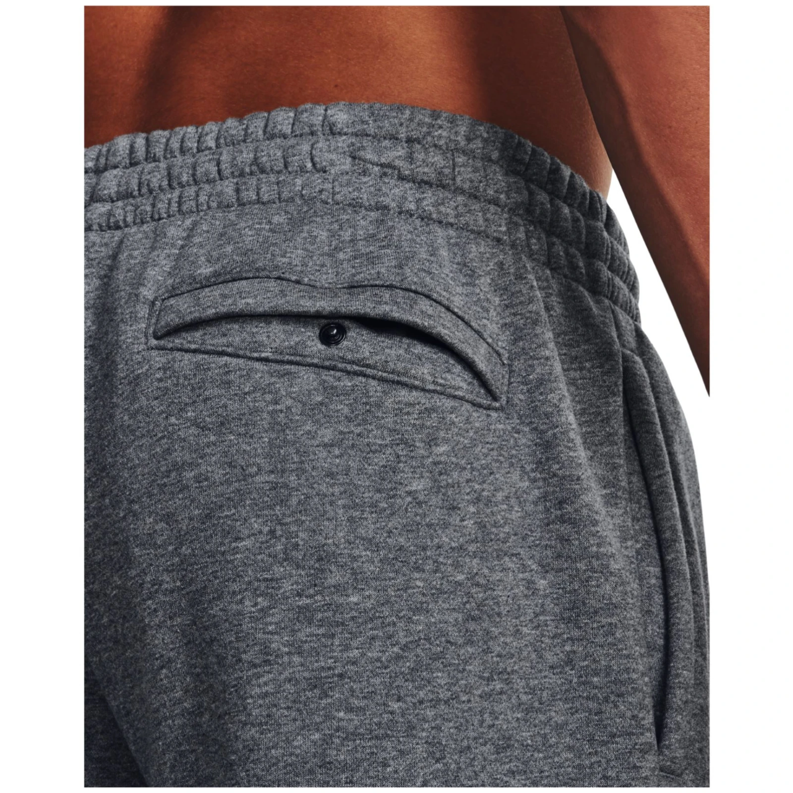     Under Armour Essential Fleece Jogger